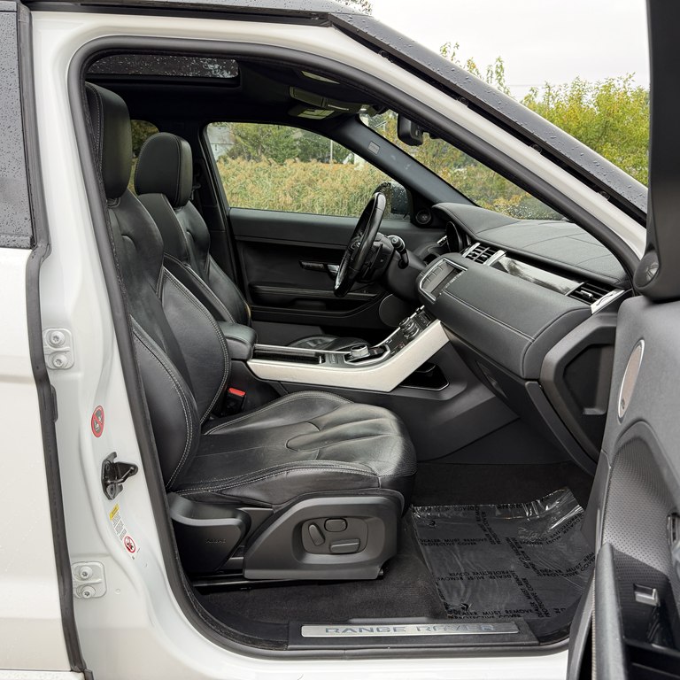 Photo 42 of this LAND ROVER RANGE ROVER EVO
