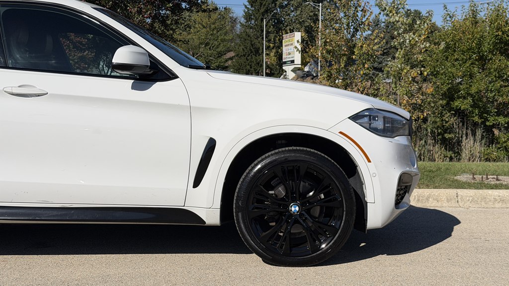 Photo 7 of this BMW X6