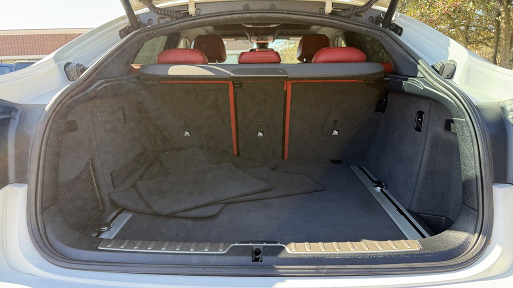 Photo 26 of this BMW X6