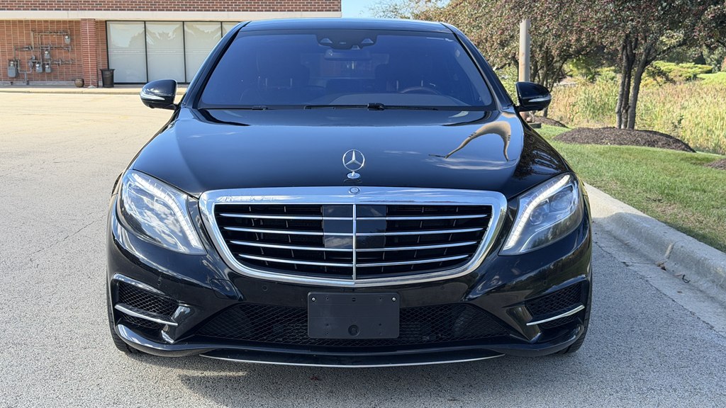 Photo 11 of this MERCEDES-BENZ S-CLASS