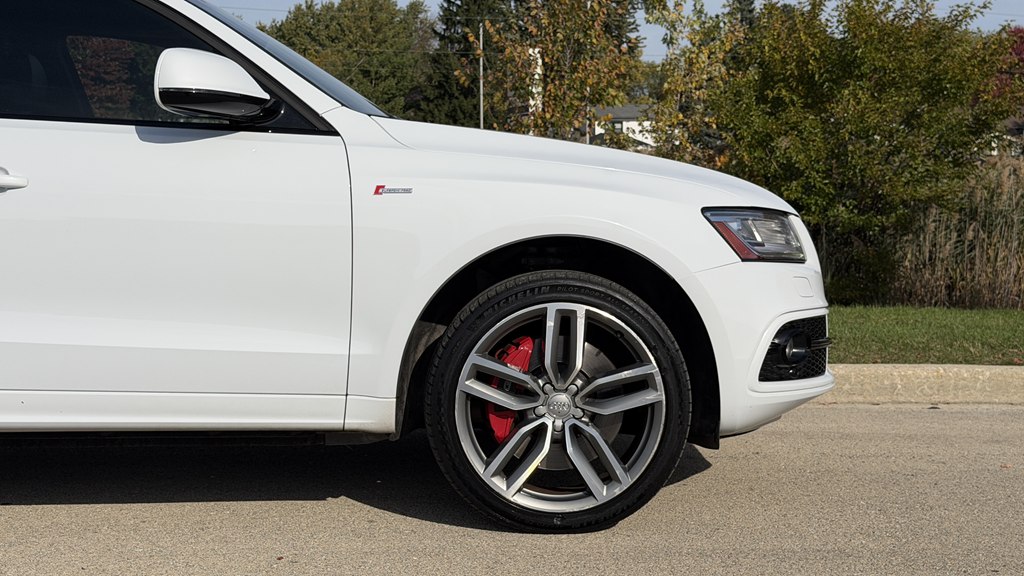 Photo 7 of this AUDI SQ5
