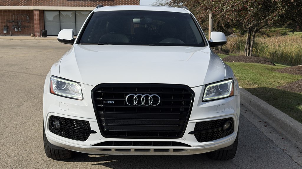 Photo 12 of this AUDI SQ5