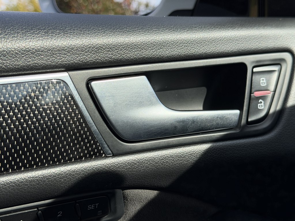 Photo 66 of this AUDI SQ5