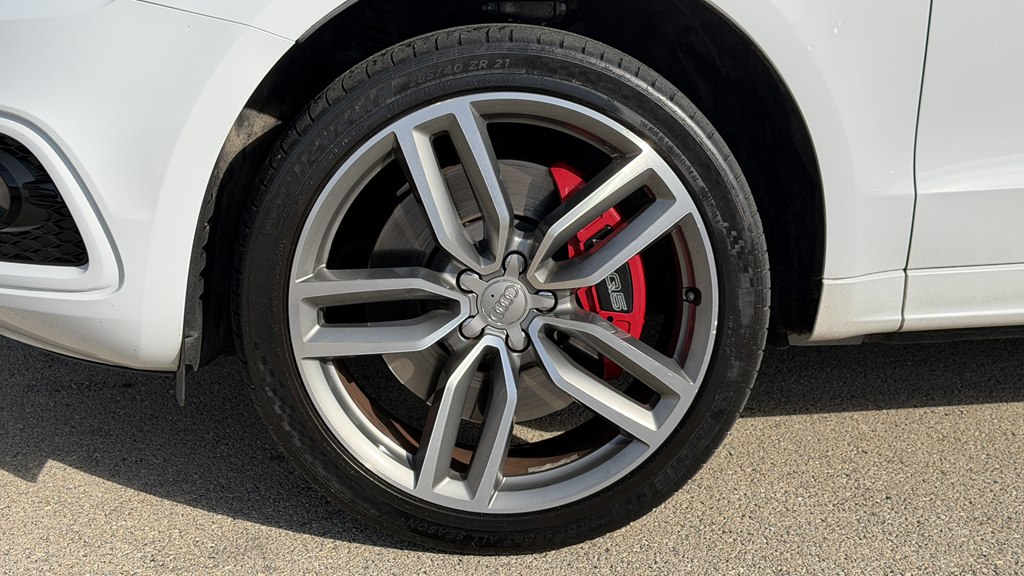 Photo 16 of this AUDI SQ5