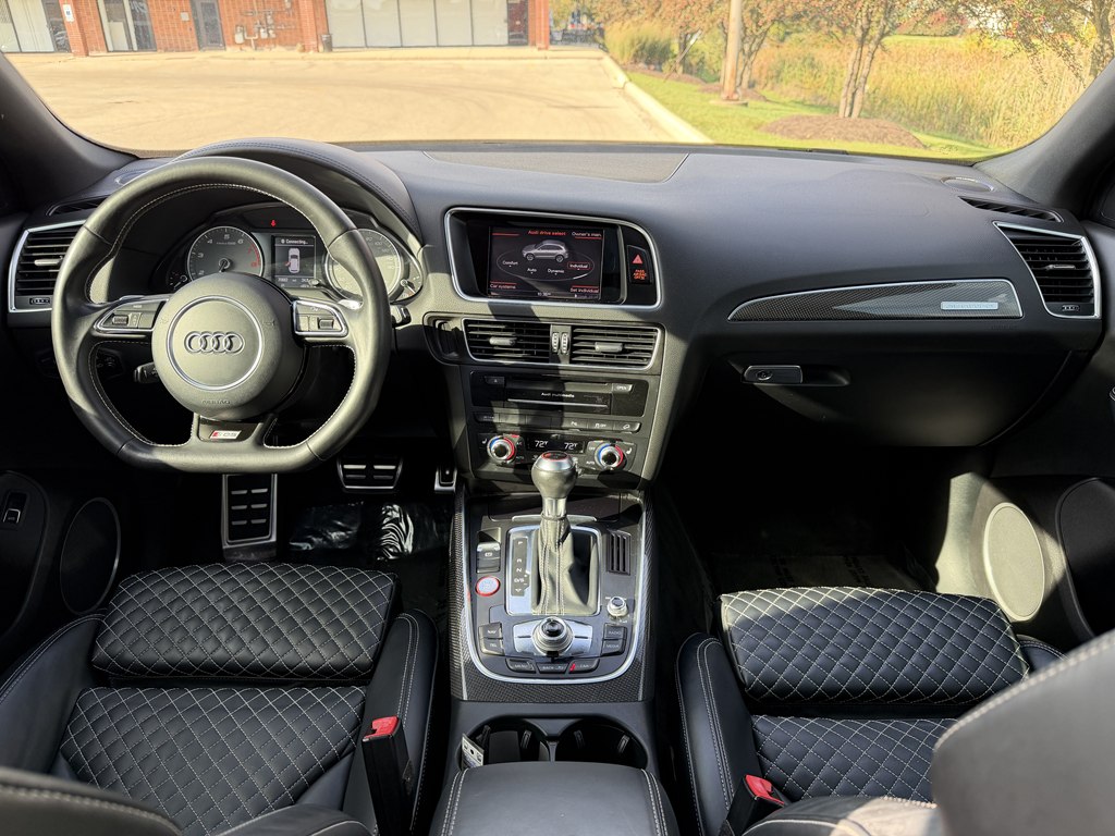 Photo 24 of this AUDI SQ5