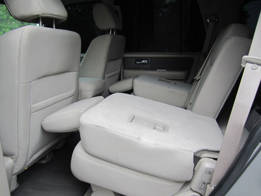 Photo 4 of this FORD EXPEDITION
