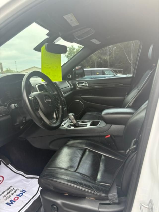 Photo 5 of this JEEP GRAND CHEROKEE