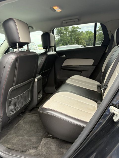 Photo 6 of this GMC TERRAIN