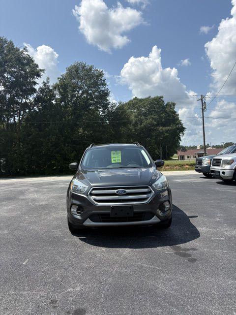Photo 3 of this FORD ESCAPE