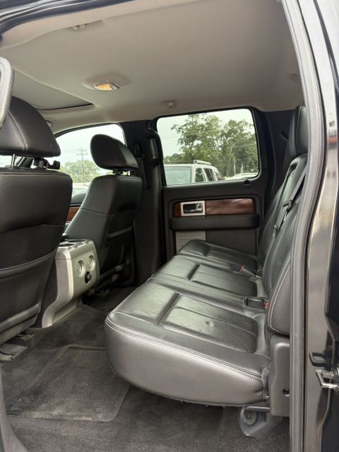 Photo 6 of this FORD F150