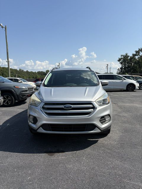 Photo 3 of this FORD ESCAPE