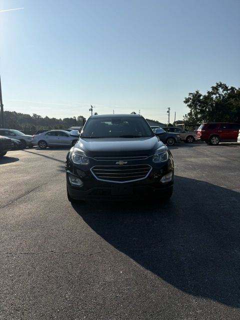 Photo 3 of this CHEVROLET EQUINOX