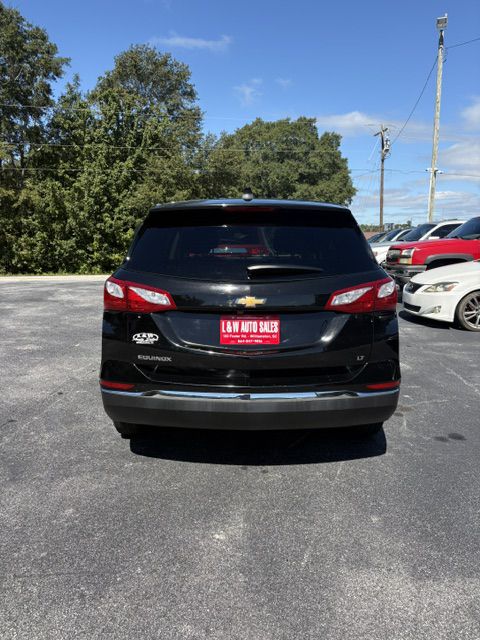 Photo 4 of this CHEVROLET EQUINOX