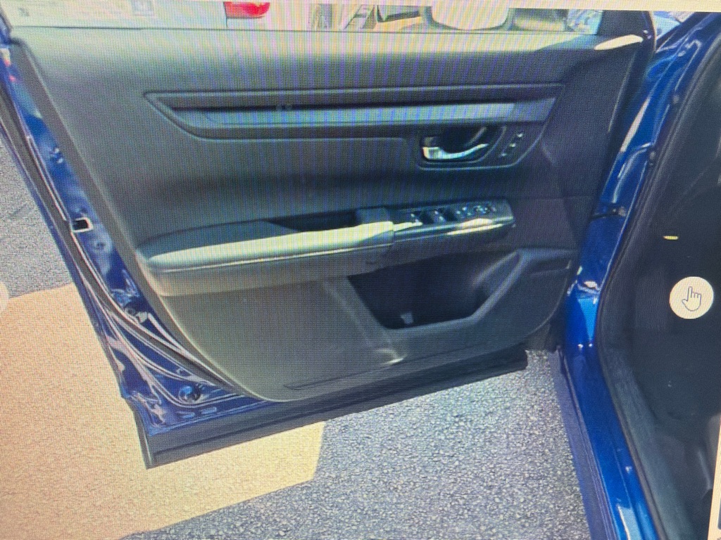 Photo 9 of this HONDA CR-V HYBRID