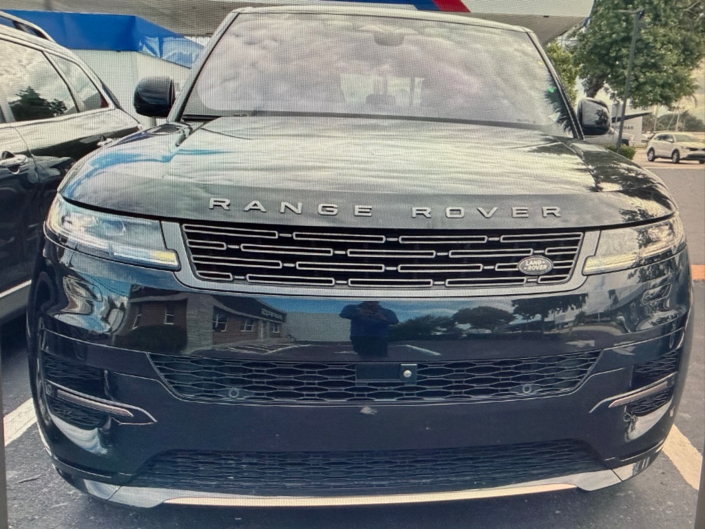 Photo 6 of this LAND ROVER RANGE ROVER SPO