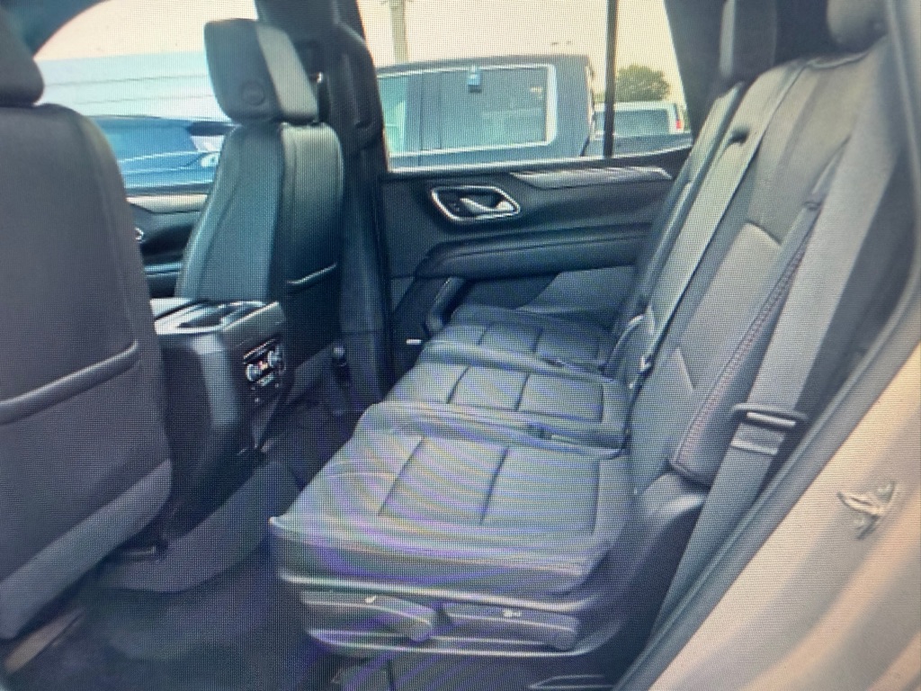 Photo 13 of this CHEVROLET TAHOE