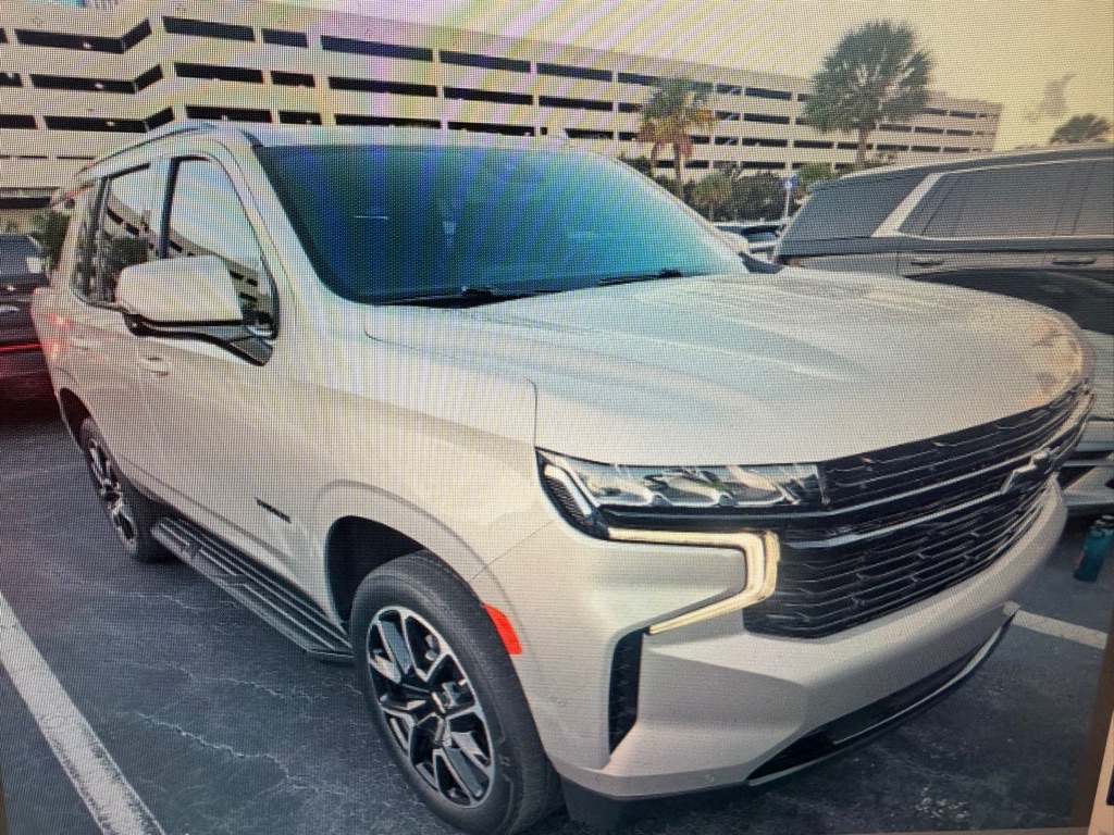 Photo 3 of this CHEVROLET TAHOE
