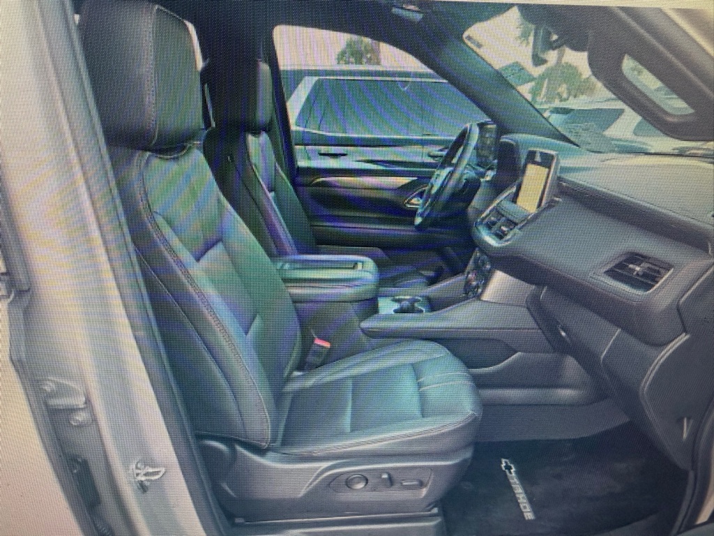 Photo 8 of this CHEVROLET TAHOE
