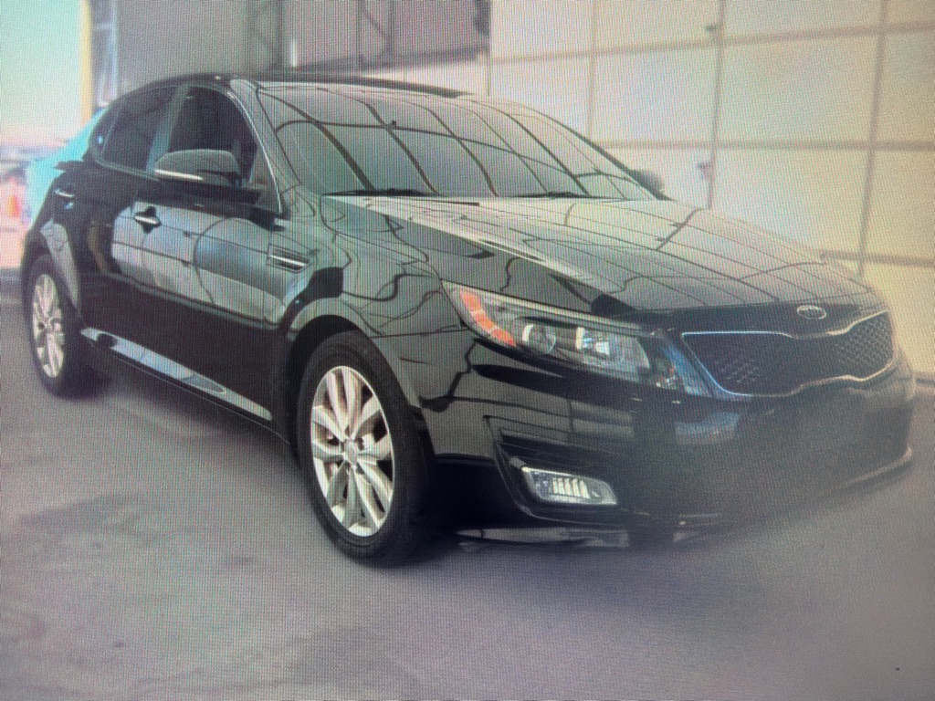 Photo 2 of this KIA OPTIMA