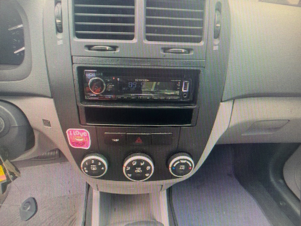 Photo 8 of this KIA SPECTRA