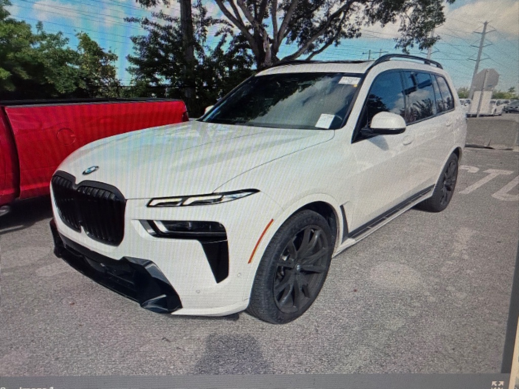 2024 BMW X7