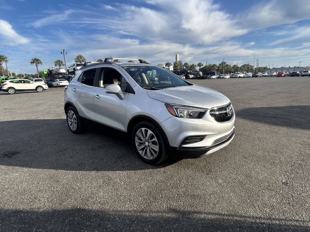 2018 Buick Encore Preferred's photo