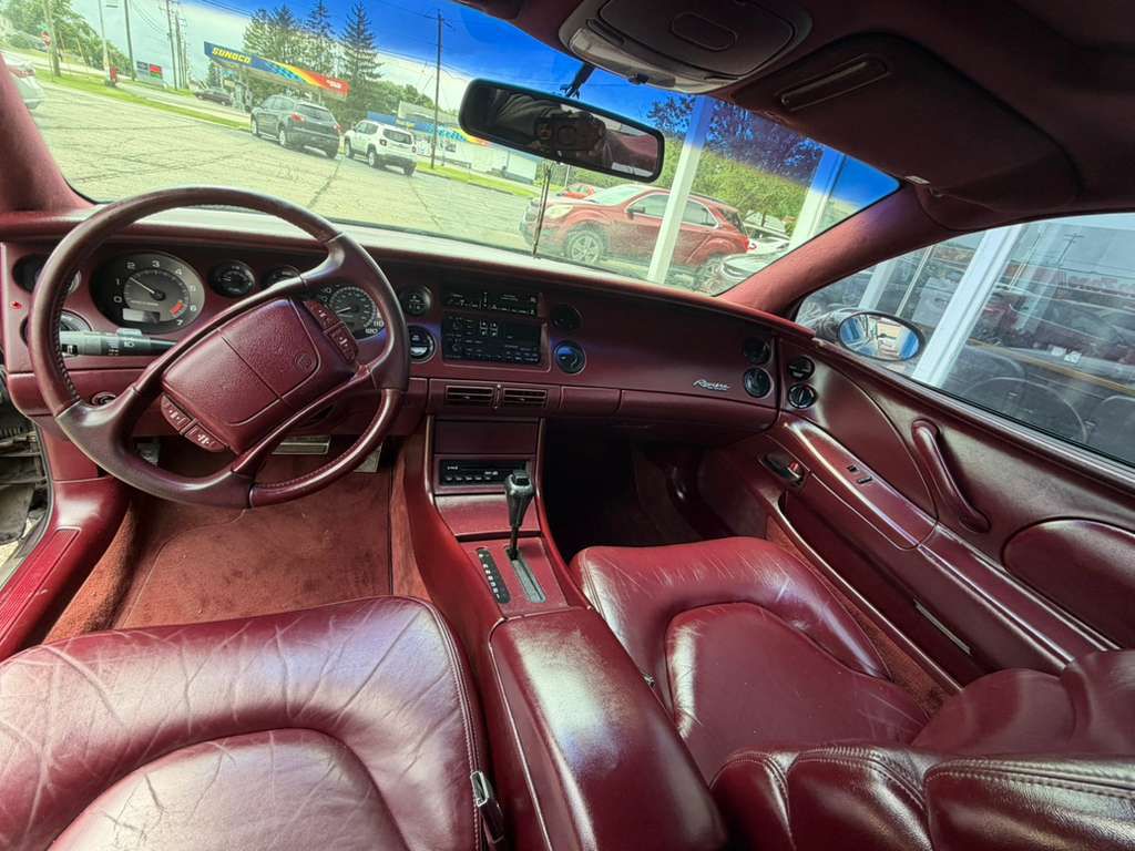1995 BUICK RIVIERA