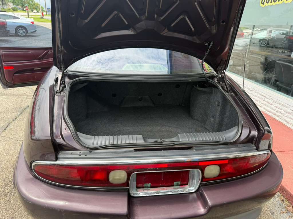 Photo 9 of this BUICK RIVIERA