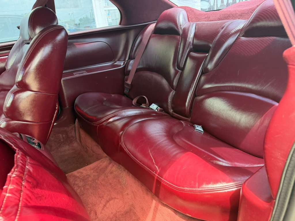 Photo 14 of this BUICK RIVIERA