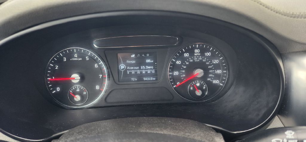 Photo 18 of this KIA SORENTO