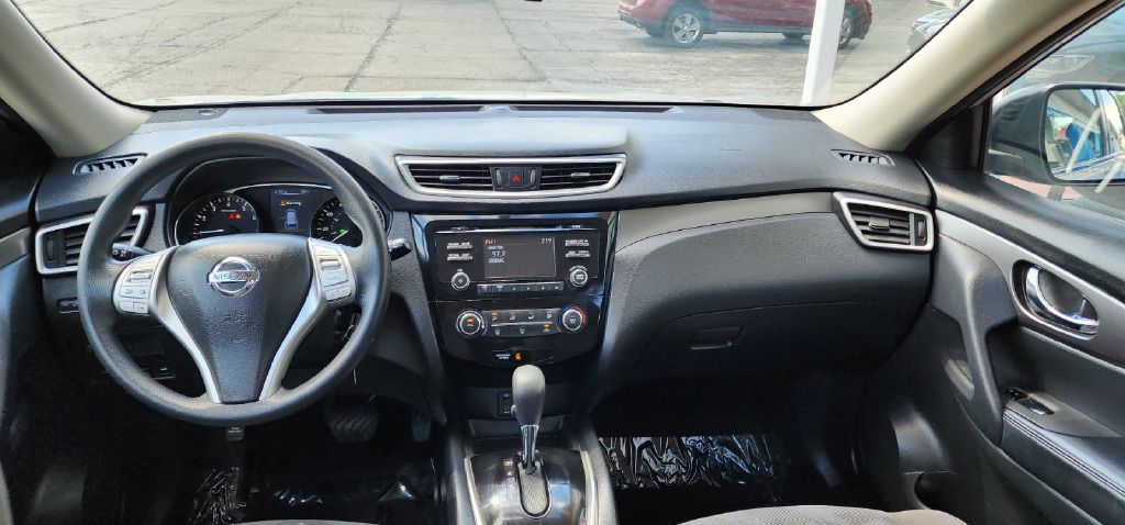 Photo 13 of this NISSAN ROGUE