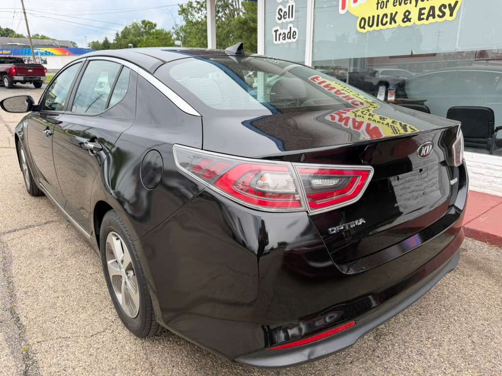 Photo 6 of this KIA OPTIMA HYBRID