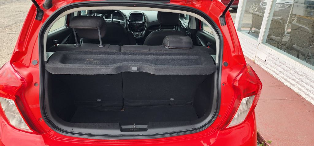 Photo 7 of this CHEVROLET SPARK