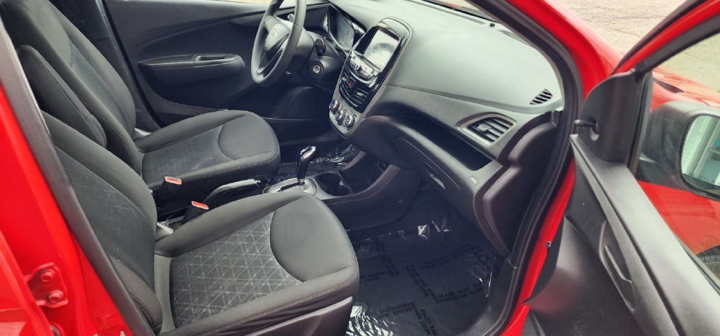 Photo 10 of this CHEVROLET SPARK