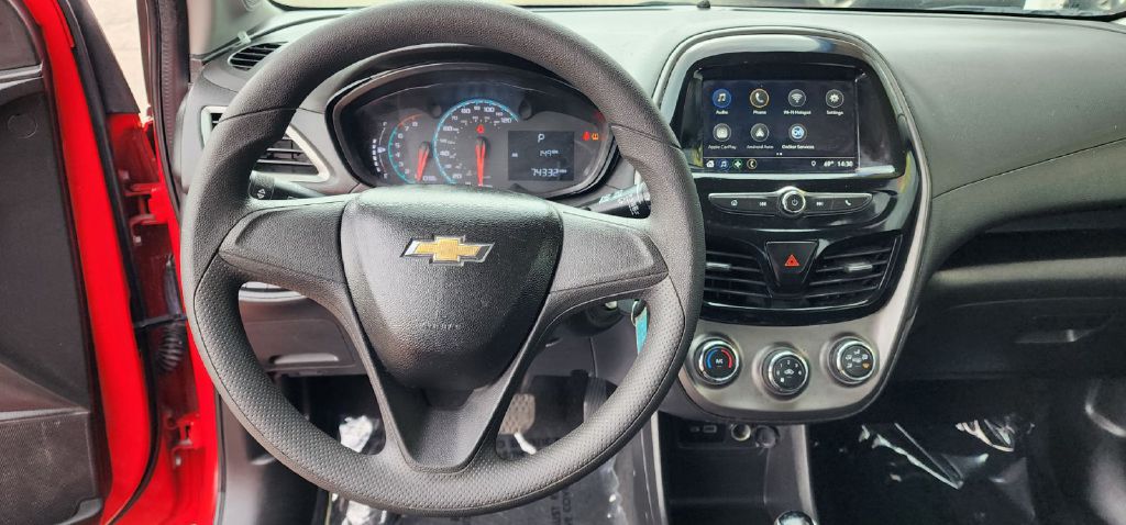 Photo 8 of this CHEVROLET SPARK