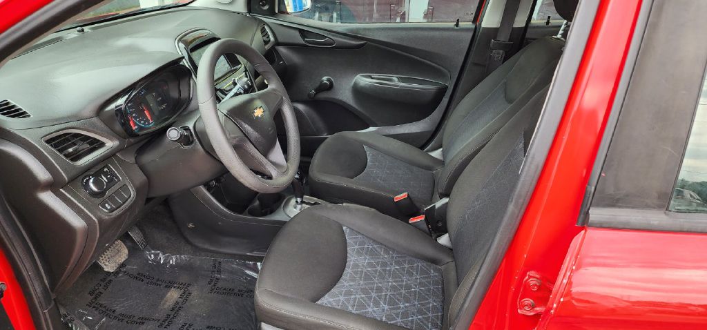 Photo 11 of this CHEVROLET SPARK