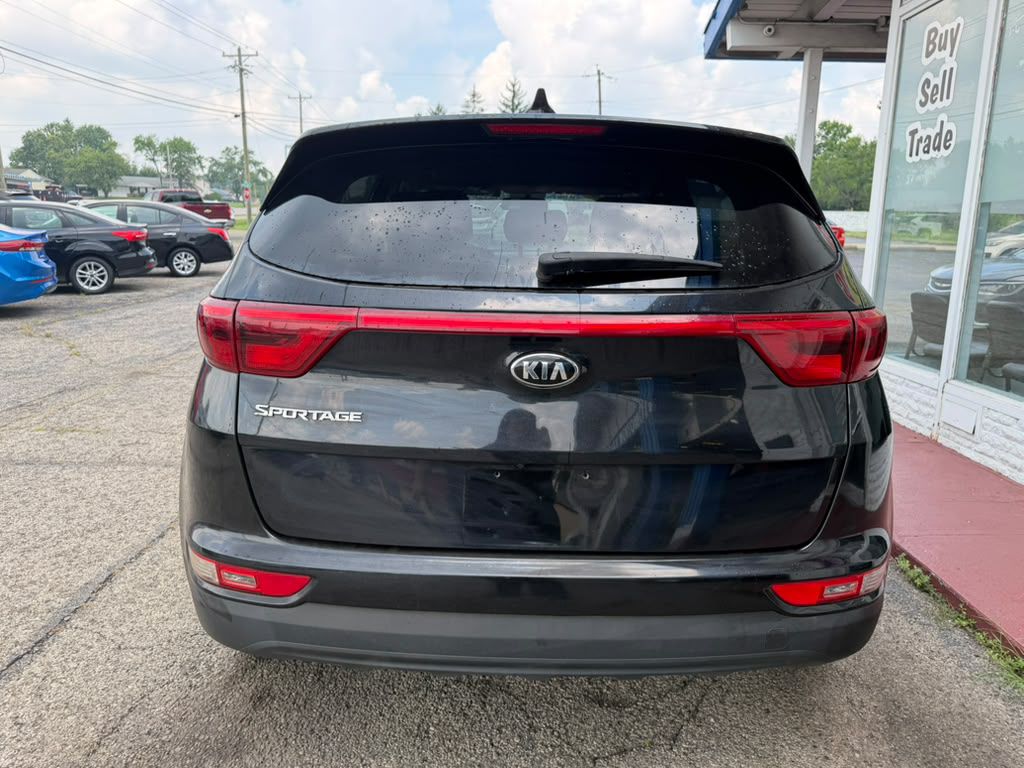 Photo 5 of this KIA SPORTAGE