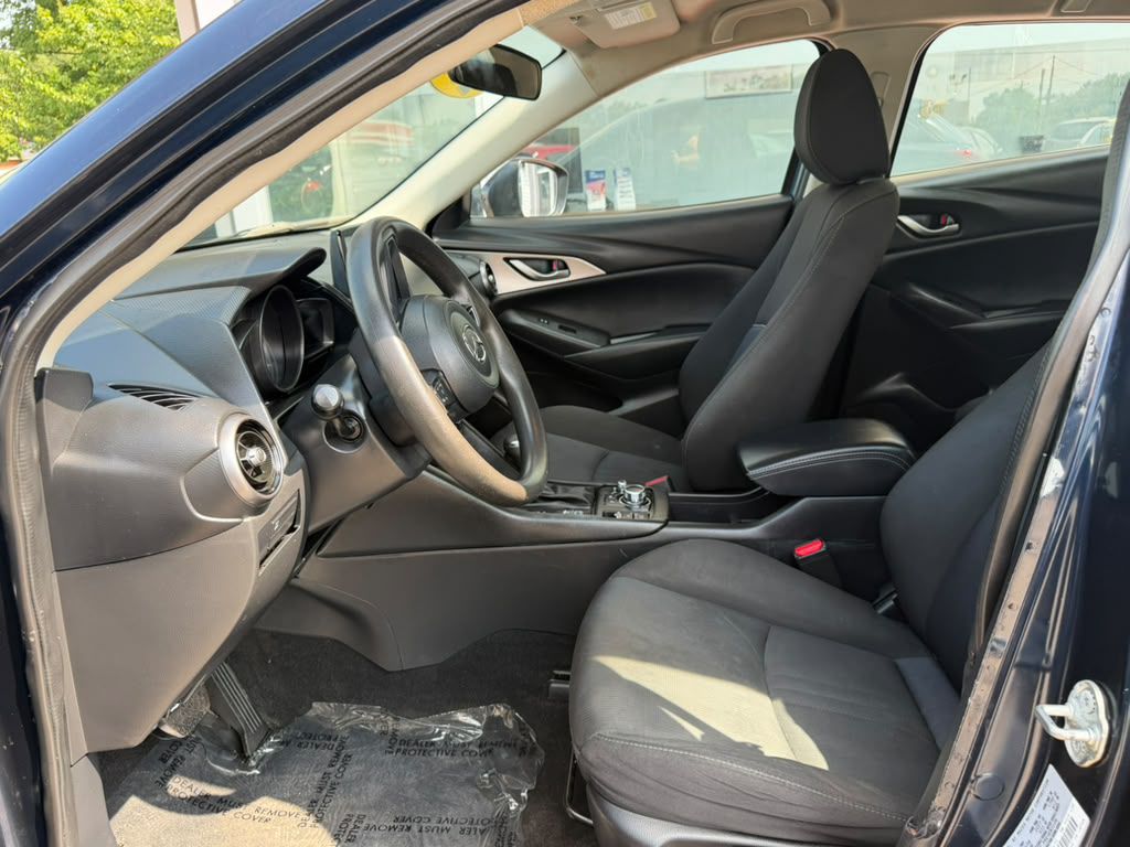 Photo 13 of this MAZDA CX-3