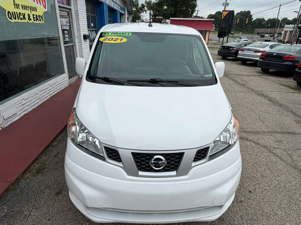 Photo 2 of this NISSAN NV200