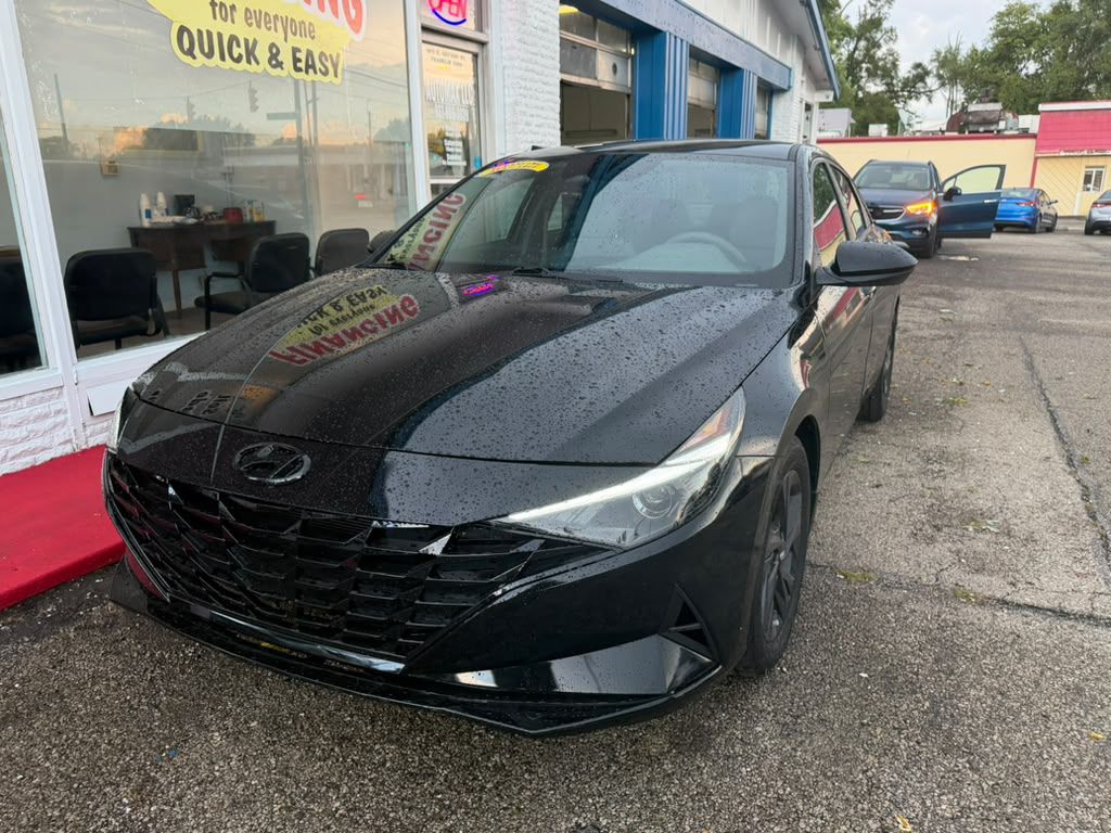 2023 HYUNDAI ELANTRA