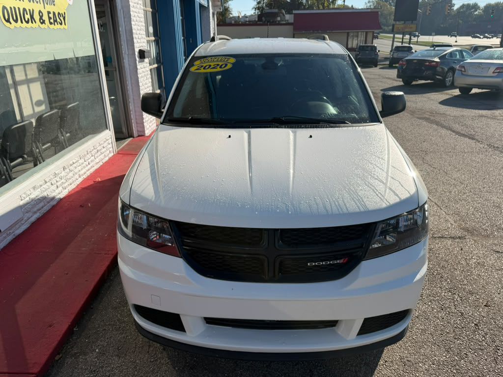 Photo 2 of this DODGE JOURNEY