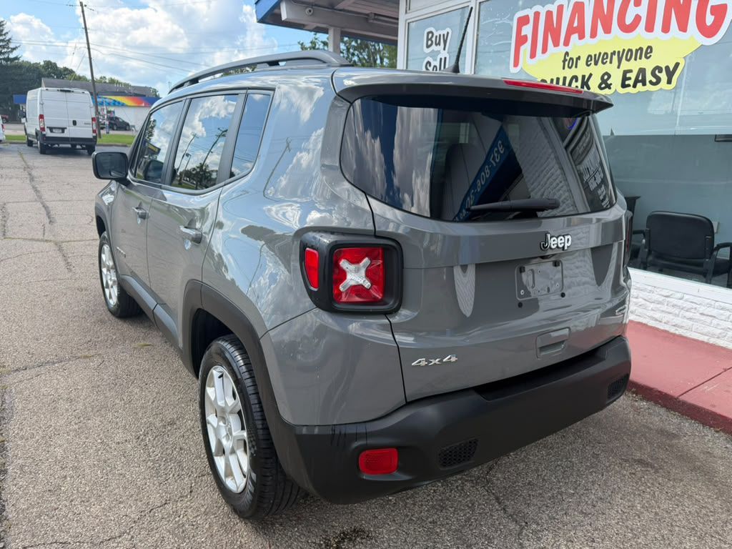 Photo 6 of this JEEP RENEGADE