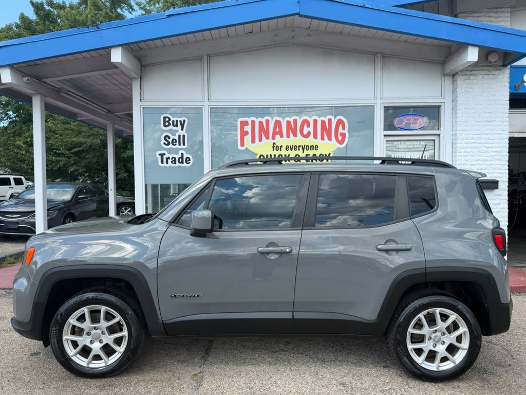 Photo 7 of this JEEP RENEGADE