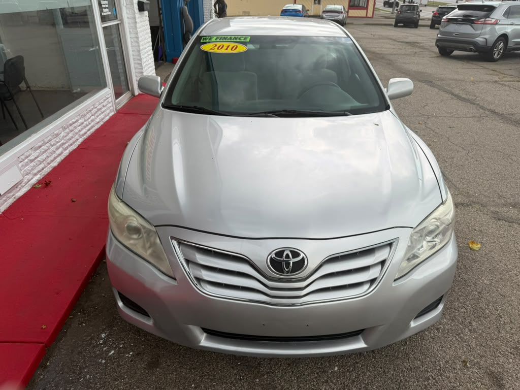 Photo 2 of this TOYOTA CAMRY