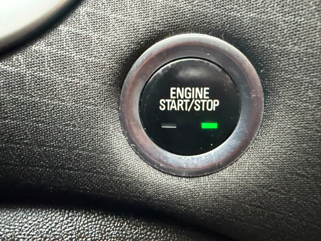 Photo 17 of this CHEVROLET MALIBU