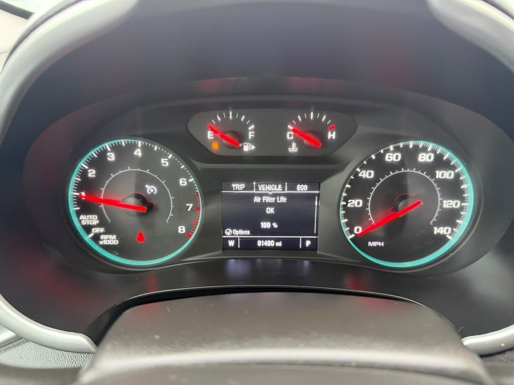Photo 20 of this CHEVROLET MALIBU