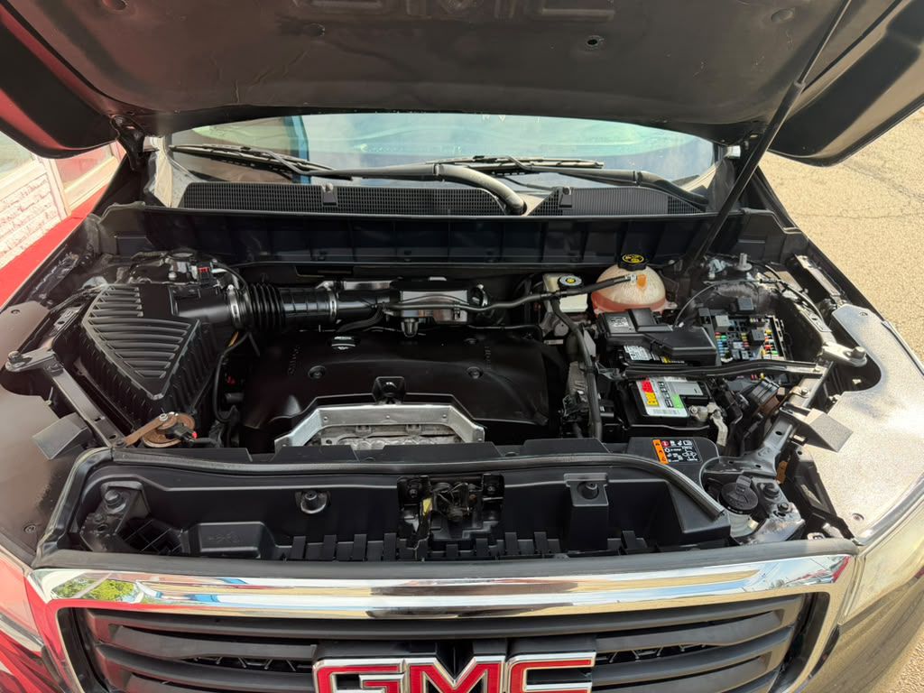 Photo 25 of this GMC ACADIA