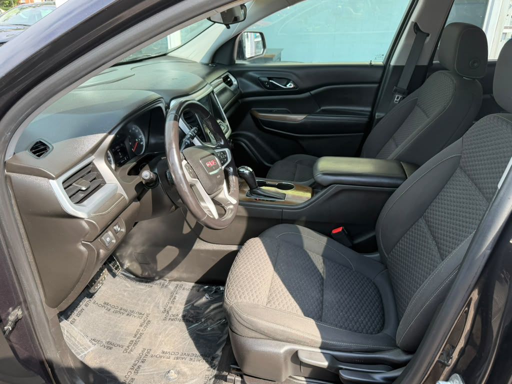 Photo 13 of this GMC ACADIA
