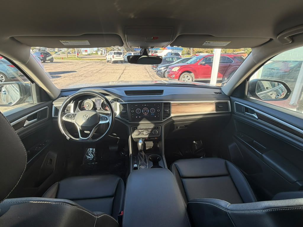 Photo 11 of this VOLKSWAGEN ATLAS