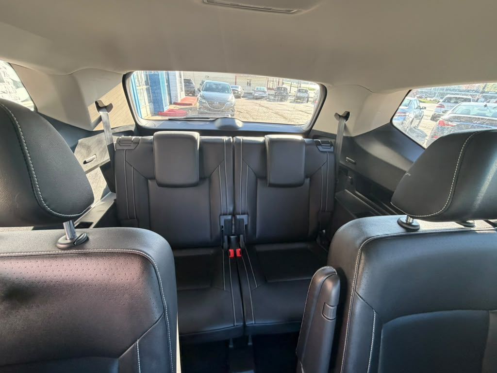 Photo 16 of this VOLKSWAGEN ATLAS